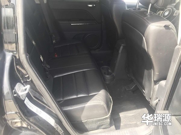 9万二手车,懂SUV,更懂生活,选Jeep指南者