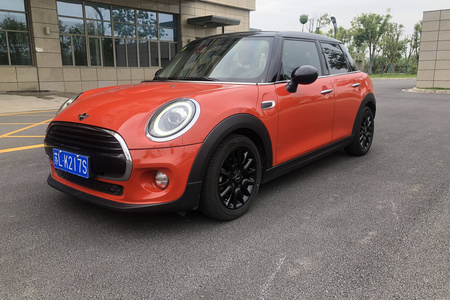 镇江二手MINI 2018款 1.5T COOPER 双离合 赛车手 五门版